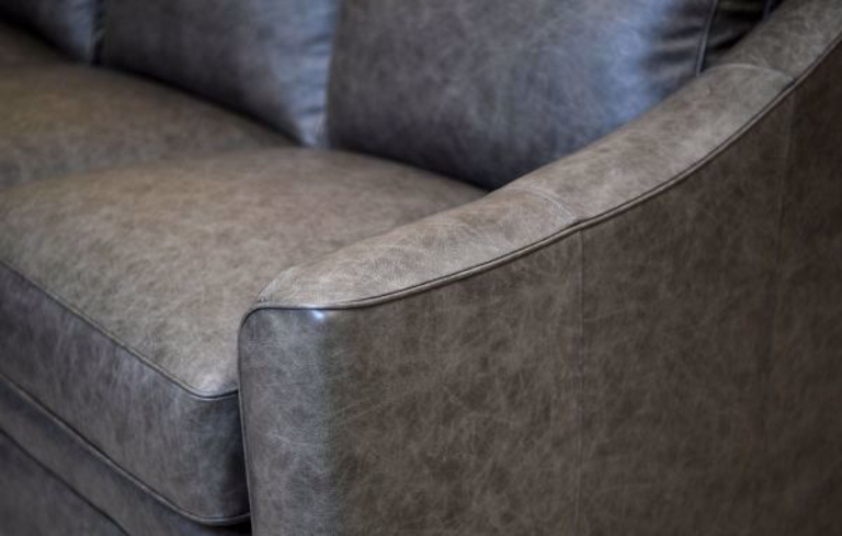 Picture of CUSTOMIZABLE LEATHER SECTIONAL