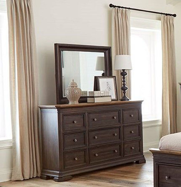 Picture of GRAND LOUIE DRAWER DRESSER