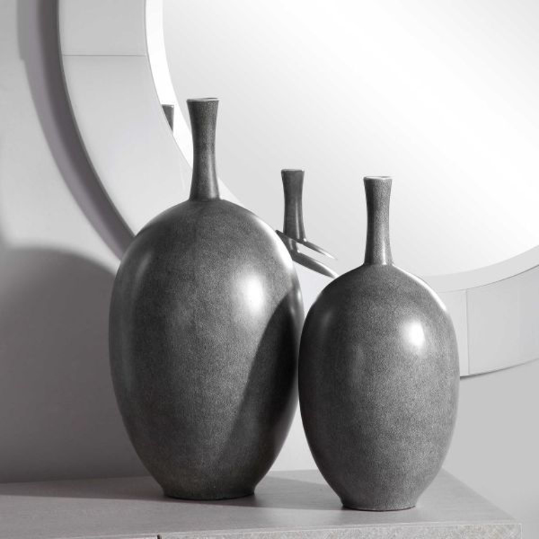 Picture of RIORDAN VASE SET