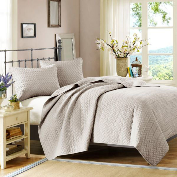 Picture of VELVET LINEN KING COVERLET SET