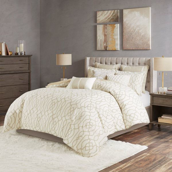 Picture of CLARITY KING COMFORTER SET