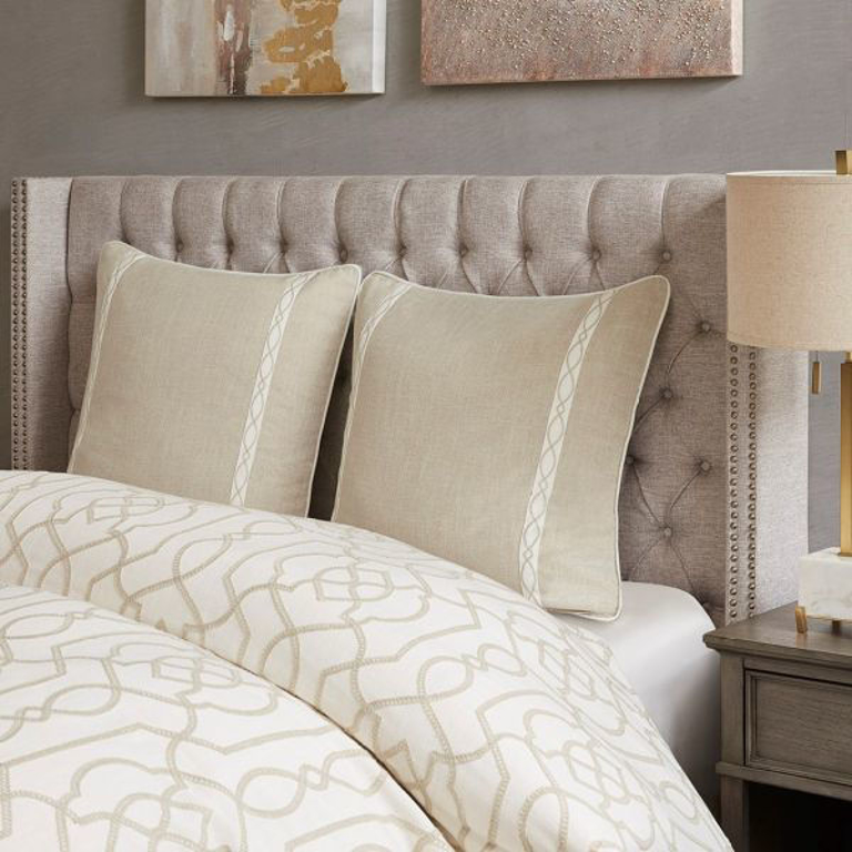 Picture of CLARITY KING COMFORTER SET