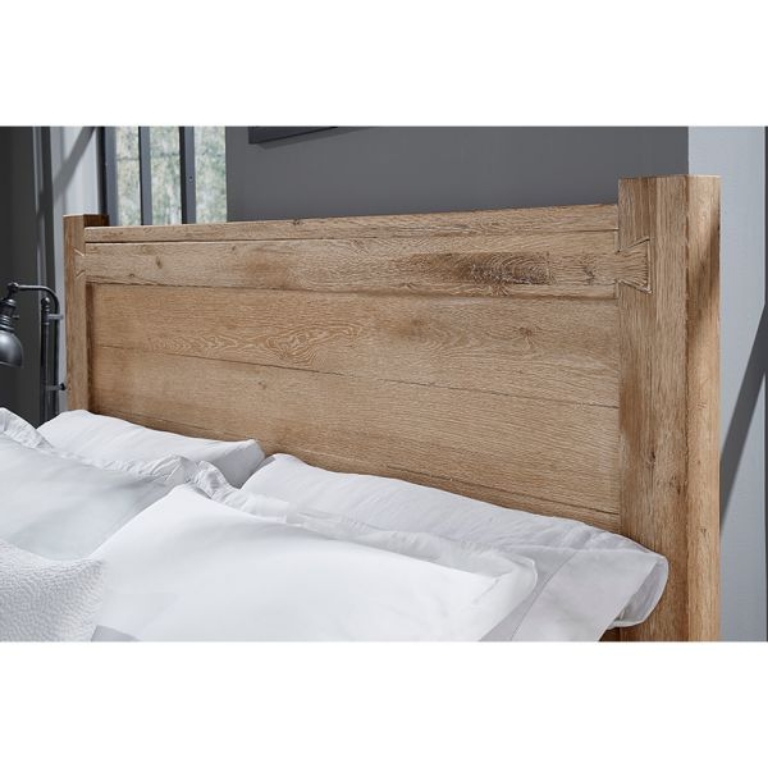 Picture of DOVETAIL QUEEN POSTER BED