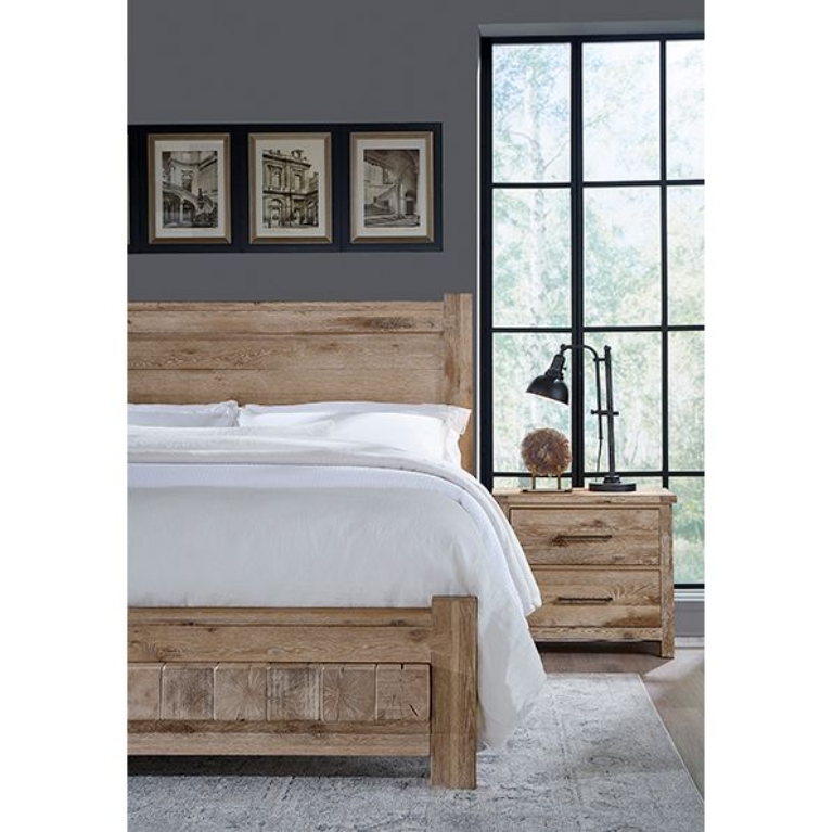 Picture of DOVETAIL QUEEN POSTER BED