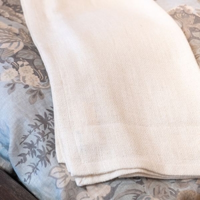 Picture of AMAGANSETT IVORY THROW