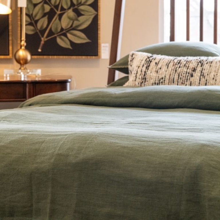 Picture of BRYCE KALE QUEEN BEDDING SET