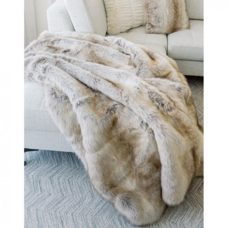 Picture of BLONDE 60X86 FAUX FUR THROW