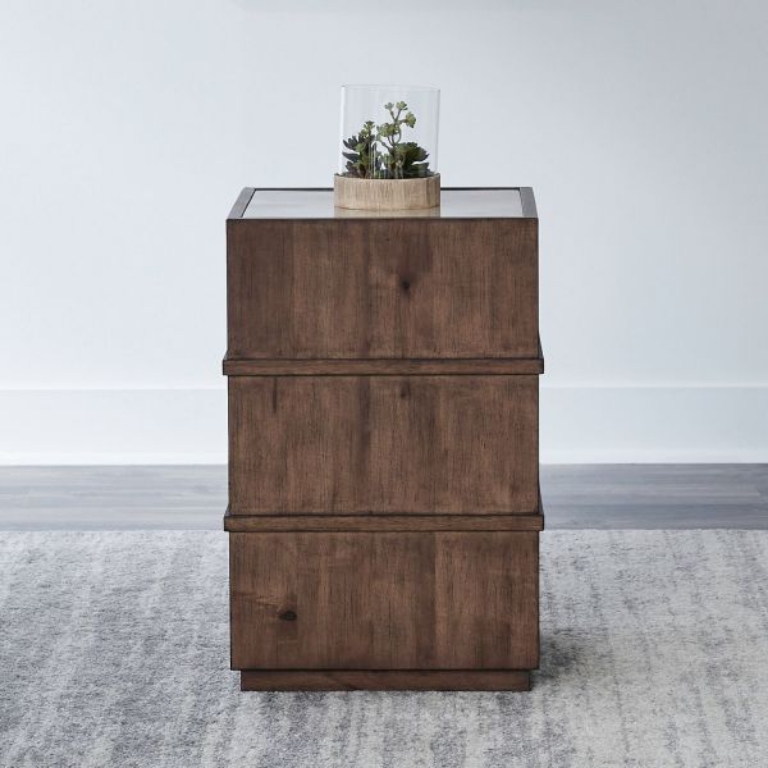 Picture of SHAKER LAKES CHAIRSIDE TABLE