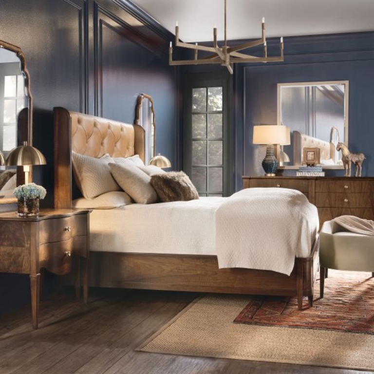 Picture of ARCHIVES QUEEN LEATHER BED