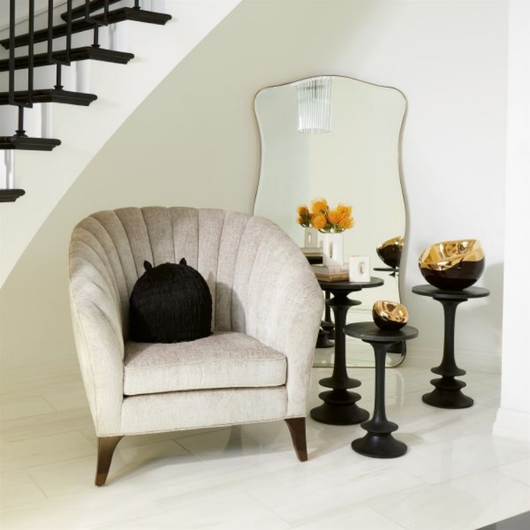 Picture of OASIS SIDE TABLE