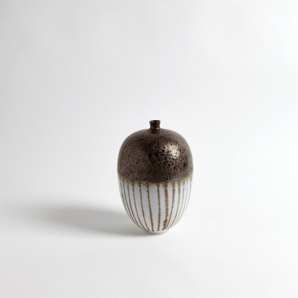 Picture of REACTIVE BRONZE SMALL VESSEL