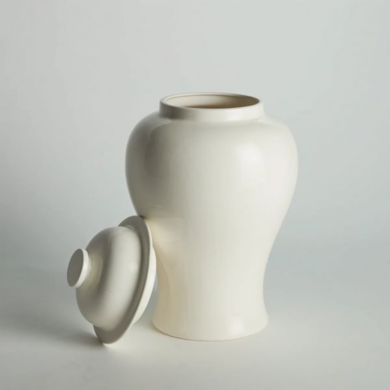 Picture of KOA SMALL LIDDED GINGER JAR