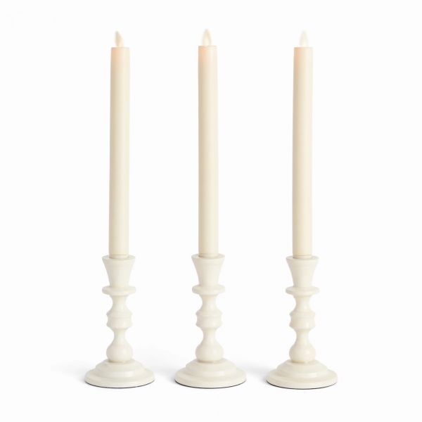 Picture of EVE WHITE TAPER HOLDERS  SET