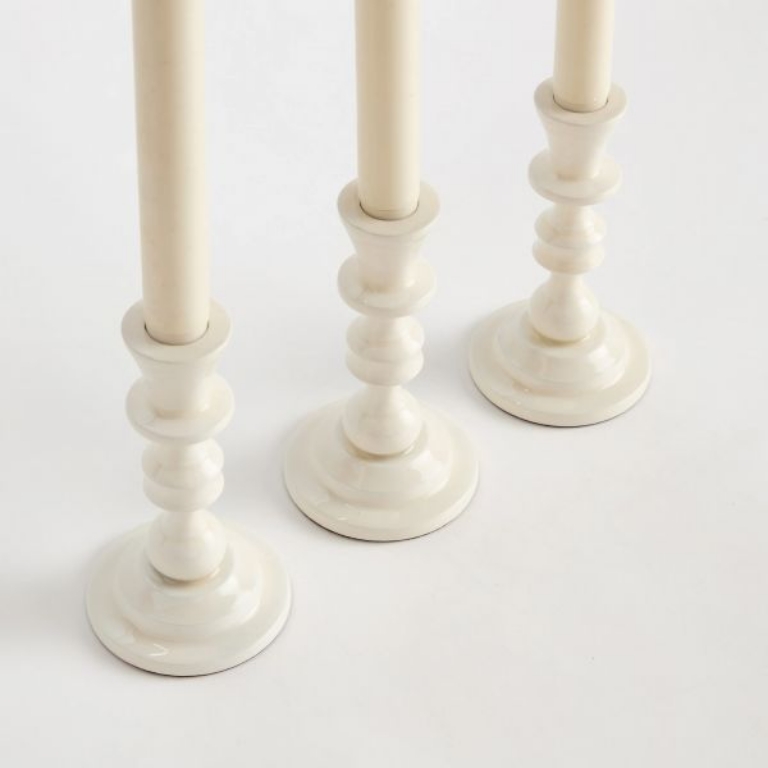 Picture of EVE WHITE TAPER HOLDERS  SET