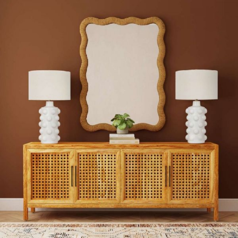 Picture of LYNN TABLE LAMP