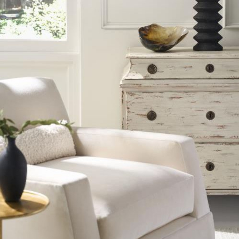 Picture of ALEXANDRE I NIGHTSTAND