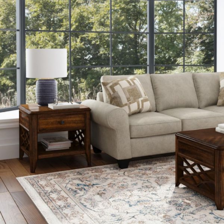 Picture of PHILLIPE END TABLE