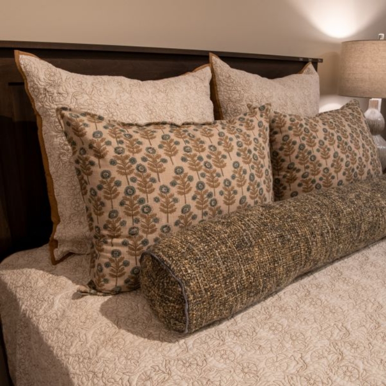 Picture of ASHA QUEEN BEDDING COLLECTION