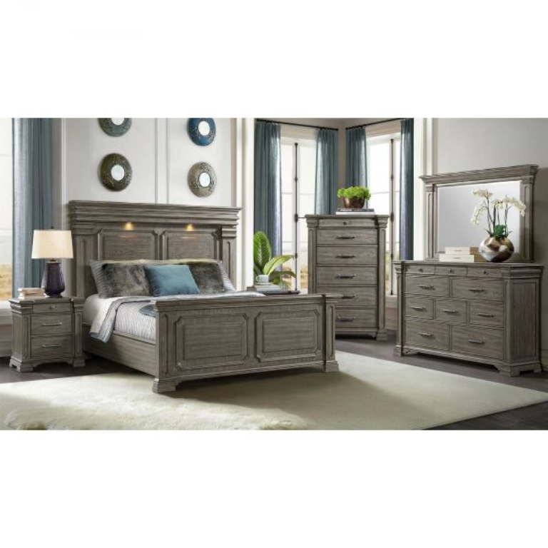 Picture of KINGS COURT CHEST