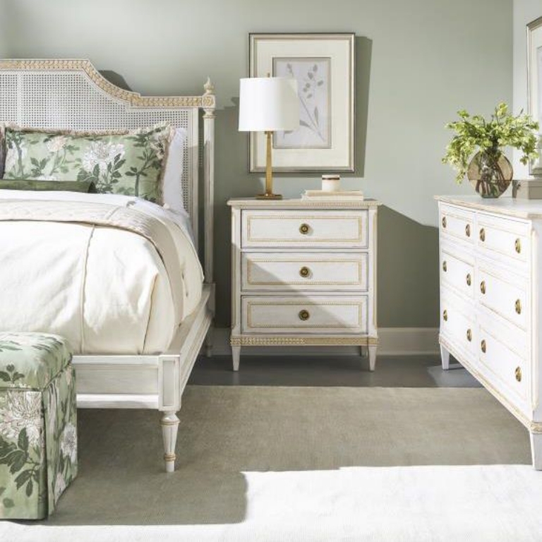 Picture of EMILY QUEEN BED