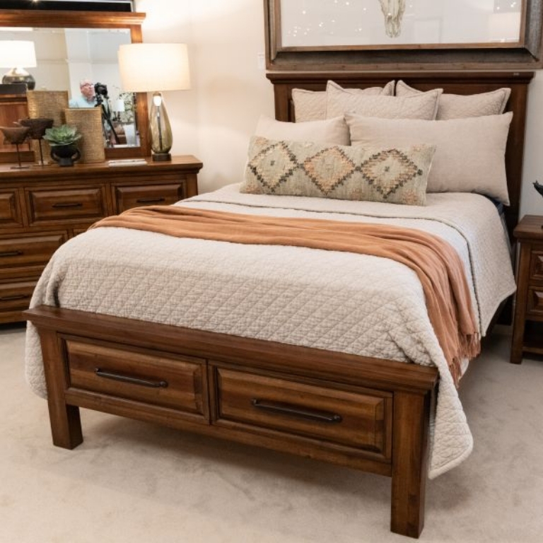 Picture of DALE NATURAL KING BEDDING
