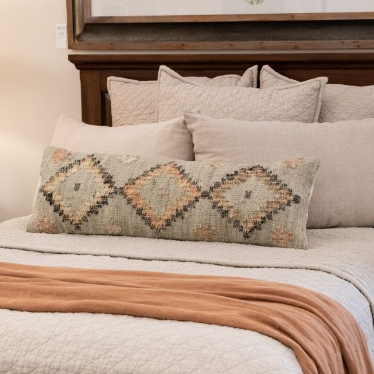 Picture of DALE NATURAL KING BEDDING