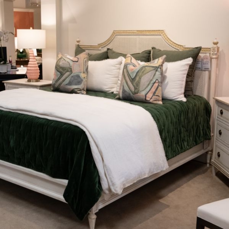 Picture of RANIER IVORY KING COLLECTION