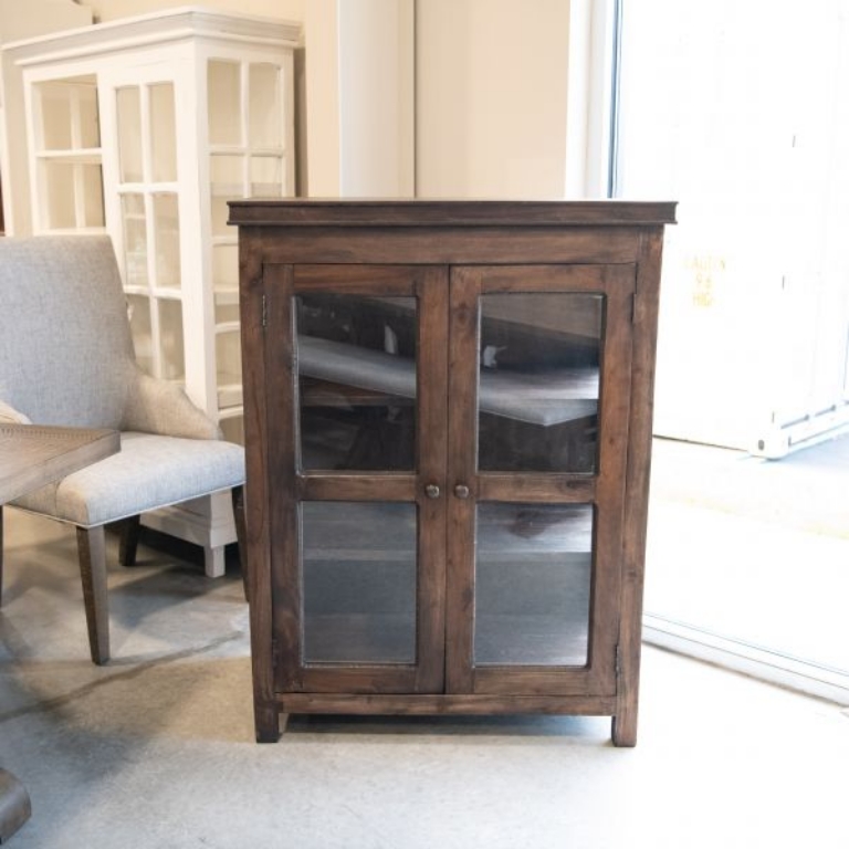 Picture of COLONIAL DISPLAY CASE