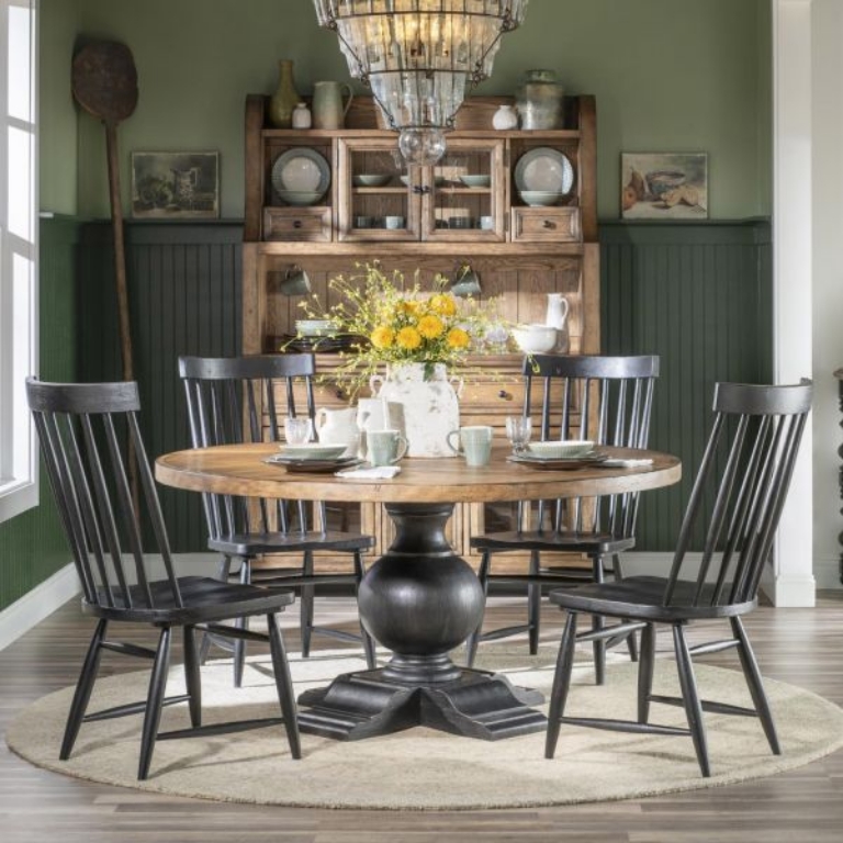 Picture of VINTAGE MARKET KETTLE BLACK WINDSOR SIDE CHAIR