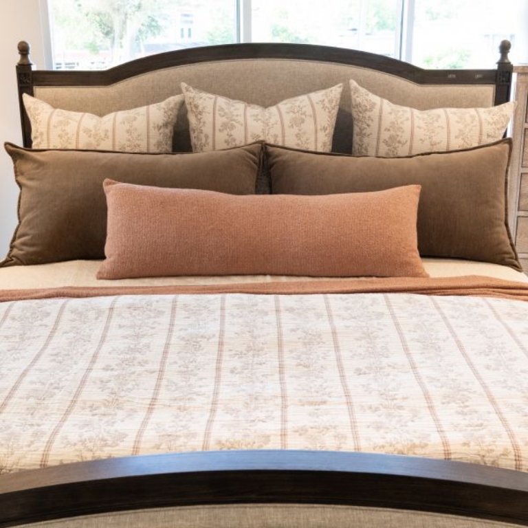 Picture of BROOKE KING BEDDING COLLECTION
