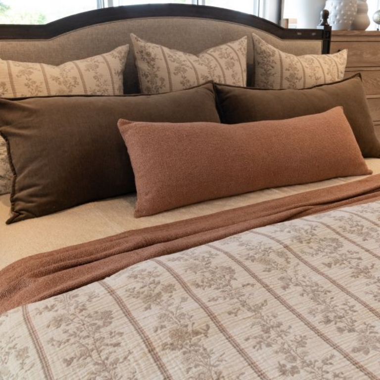 Picture of BROOKE KING BEDDING COLLECTION