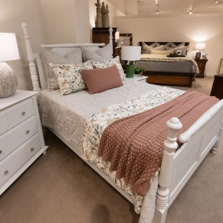 Picture of TESSA QUEEN BEDDING COLLECTION